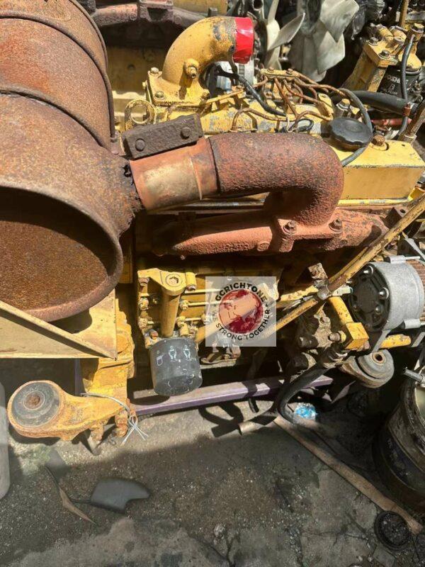 Двигатель внутреннего сгорания ДВС Komatsu 4D95 Komatsu PC60-6 (3) Двигатель внутреннего сгорания ДВС Komatsu 4D95 Komatsu PC60-6