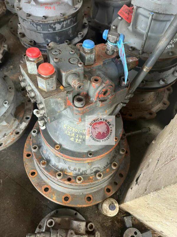 Гидромотор поворота в сборе с редуктором Volvo VOE14550094 EC240B (2) Гидромотор поворота в сборе с редуктором Volvo VOE14550094 EC240B