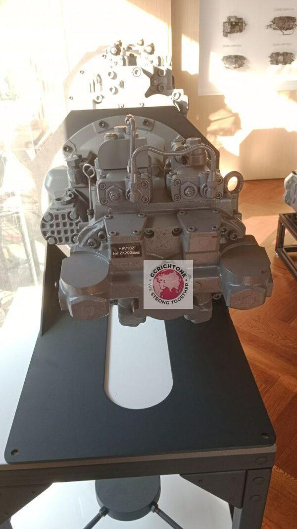 Главный гидравлический насос HPV102 Hitachi ZX200-1 9191164 2 Главный гидравлический насос HPV102 Hitachi ZX200-1 9191164